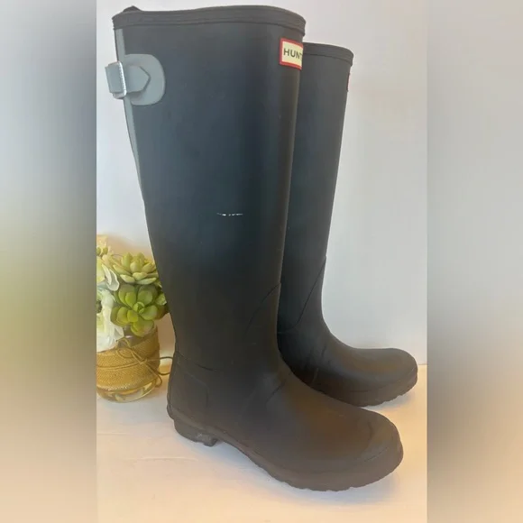 Hunter Black Rain Boots SIZE 8 tall retail $190 - Picture 9 of 14